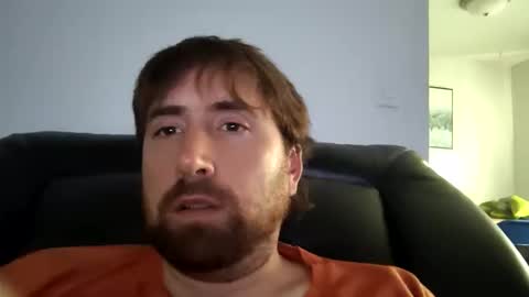 Snapshot of nightnightlol chatting on 10/24/25, 09:55 nightnightlol online show from 10/24/25, 09:55