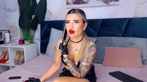 Snapshot of nightshadeiris chatting on 11/11/25, 08:47 Iris online show from 11/11/25, 08:47