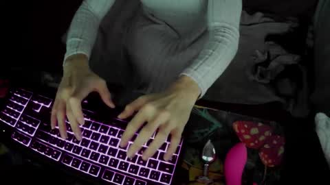 niirvana7 online show from 11/24/25, 03:45