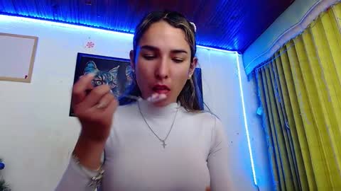 Snapshot of niki_1998 chatting on 01/03/25, 07:29 Natalia online show from 01/03/25, 07:29