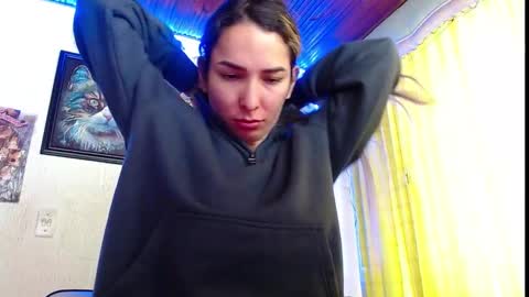 Snapshot of niki_1998 chatting on 03/06/25, 03:24 Natalia online show from 03/06/25, 03:24