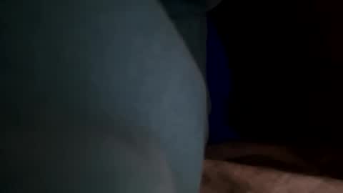 Snapshot of nikk3032 chatting on 12/25/24, 11:43 NIk online show from 12/25/24, 11:43