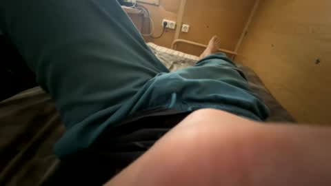 Snapshot of nikk3032 chatting on 03/07/25, 03:08 NIk online show from 03/07/25, 03:08