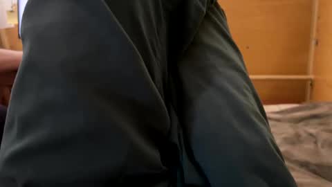 Snapshot of nikk3032 chatting on 03/10/25, 10:15 NIk online show from 03/10/25, 10:15