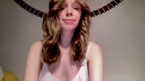 Nikki online show from 01/16/25, 01:14