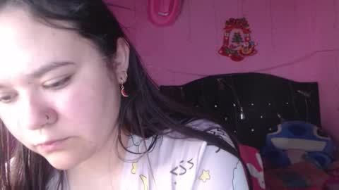 Snapshot of nikkirous_ chatting on 10/11/25, 12:15 Nikkirous online show from 10/11/25, 12:15