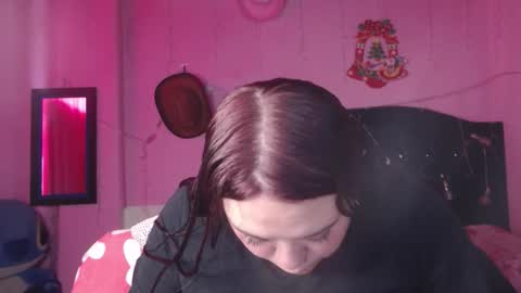 Snapshot of nikkirous_ chatting on 11/04/25, 03:11 Nikkirous online show from 11/04/25, 03:11