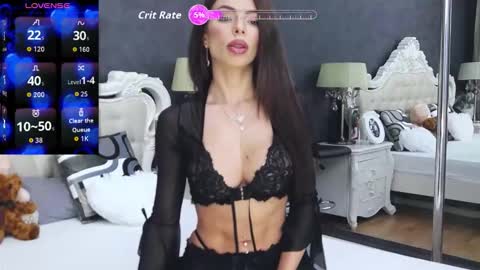 Nikky online show from 10/18/25, 06:48