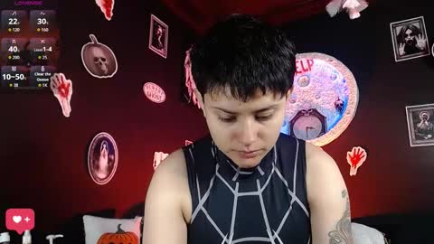 Nikky online show from 10/21/25, 12:39