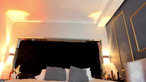     online show from 02/22/25, 01:22