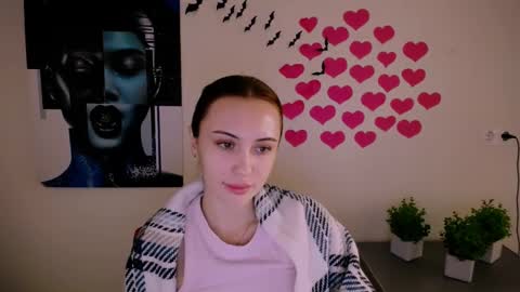Snapshot of nikonara_ chatting on 12/26/24, 12:59 nikonara_ online show from 12/26/24, 12:59