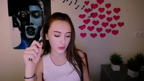 Snapshot of nikonara_ chatting on 01/11/25, 05:29 nikonara_ online show from 01/11/25, 05:29
