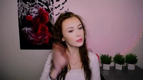 Snapshot of nikonara_ chatting on 01/30/25, 02:36 nikonara_ online show from 01/30/25, 02:36