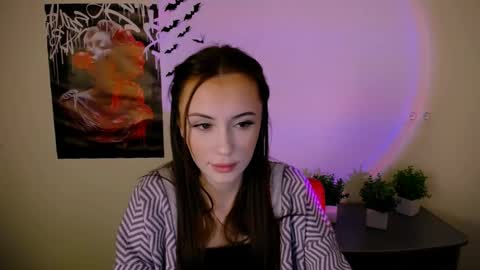 Snapshot of nikonara_ chatting on 02/14/25, 05:14 nikonara_ online show from 02/14/25, 05:14