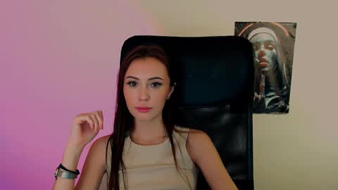 Snapshot of nikonara_ chatting on 03/05/25, 04:02 nikonara_ online show from 03/05/25, 04:02
