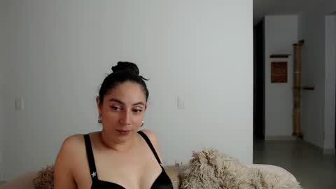 Snapshot of niky_blue chatting on 01/28/25, 05:54 niky_blue online show from 01/28/25, 05:54