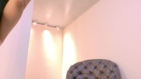 Snapshot of niky_smit chatting on 09/30/25, 10:42 NIKY SMIT online show from 09/30/25, 10:42