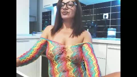 niky_sweet19 online show from 11/08/25, 11:36