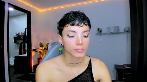 Nilam online show from 10/07/25, 11:57