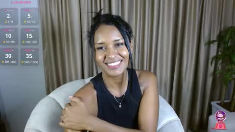 Snapshot of nina_inkk chatting on 11/12/25, 07:53 Carolina online show from 11/12/25, 07:53