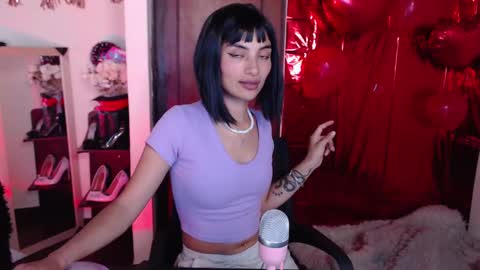 Snapshot of nina_paige chatting on 02/20/25, 04:50 nina online show from 02/20/25, 04:50