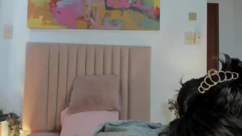 Nina online show from 10/07/25, 11:51