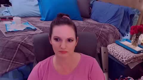 Snapshot of ninajaymes chatting on 10/07/25, 12:41 Nina Jaymes online show from 10/07/25, 12:41