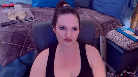 Snapshot of ninajaymes chatting on 10/13/25, 10:32 Nina Jaymes online show from 10/13/25, 10:32