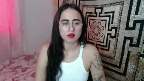 N I N A online show from 11/13/25, 02:49