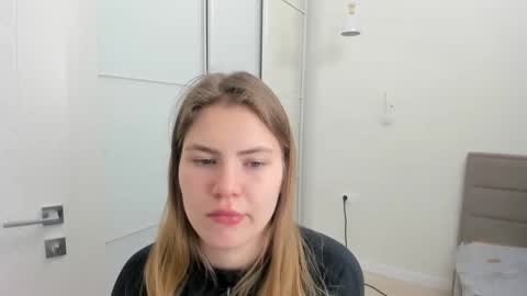 ninarihh online show from 03/01/25, 12:01