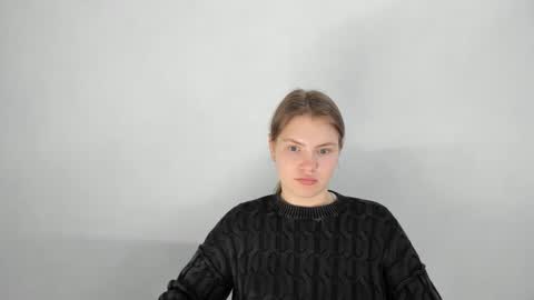 ninarihh online show from 03/12/25, 12:47