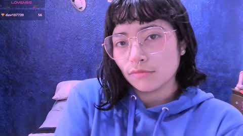 Snapshot of ninayellow chatting on 02/17/25, 04:26 Nina online show from 02/17/25, 04:26