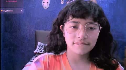 Snapshot of ninayellow chatting on 10/24/25, 02:35 Nina online show from 10/24/25, 02:35