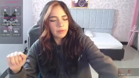 Snapshot of ninfa_ch chatting on 12/11/24, 11:19 Ninfa  online show from 12/11/24, 11:19