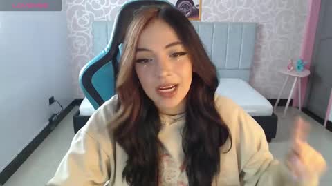 Snapshot of ninfa_ch chatting on 12/21/24, 11:22 Ninfa  online show from 12/21/24, 11:22