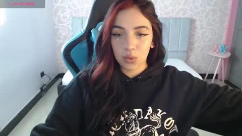 Snapshot of ninfa_ch chatting on 12/23/24, 11:25 Ninfa  online show from 12/23/24, 11:25