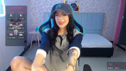 Snapshot of ninfa_ch chatting on 01/07/25, 04:48 Ninfa  online show from 01/07/25, 04:48