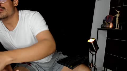 Snapshot of nipsfetich chatting on 12/27/24, 03:31 Steven online show from 12/27/24, 03:31