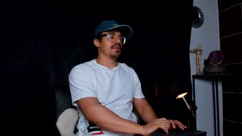 Snapshot of nipsfetich chatting on 01/17/25, 03:34 Steven online show from 01/17/25, 03:34