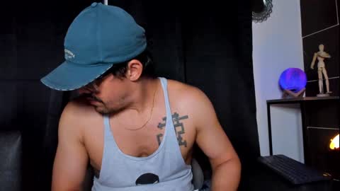 Snapshot of nipsfetich chatting on 02/03/25, 06:24 Steven online show from 02/03/25, 06:24