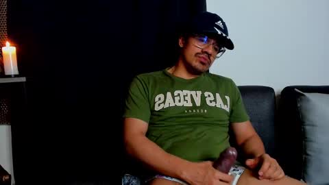 Snapshot of nipsfetich chatting on 02/16/25, 12:41 Steven online show from 02/16/25, 12:41