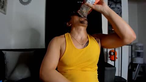 Snapshot of nipsfetich chatting on 09/15/25, 02:22 Steven online show from 09/15/25, 02:22