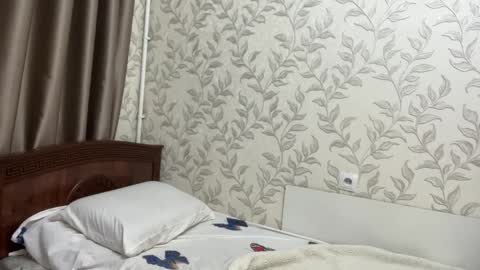 Snapshot of niravoid chatting on 10/22/25, 10:42 niravoid online show from 10/22/25, 10:42