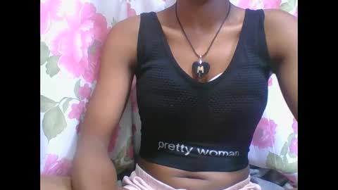 nirinahfy online show from 11/04/25, 04:39