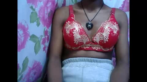 nirinahfy online show from 11/11/25, 03:56