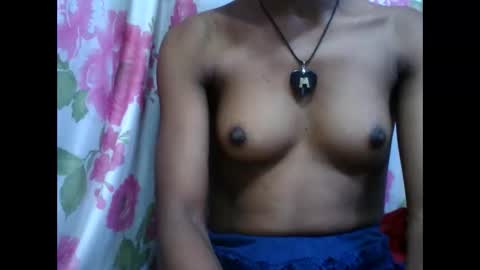 nirinahfy online show from 11/18/25, 04:39