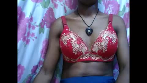 nirinahfy online show from 11/19/25, 05:46