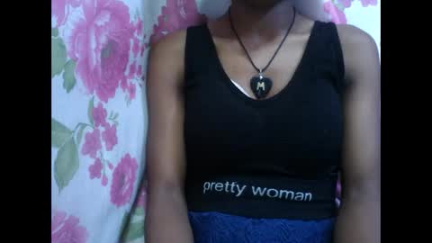 nirinahfy online show from 11/23/25, 04:01