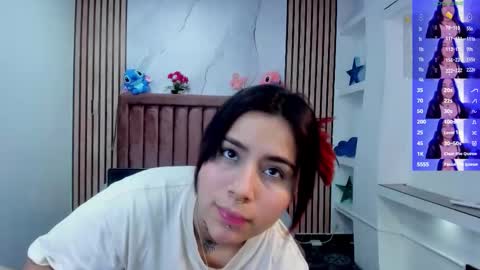 Nixie online show from 11/17/25, 07:30