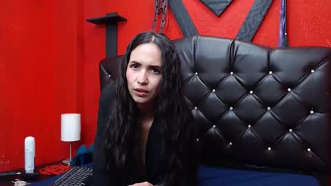 Nixye online show from 10/19/25, 02:12